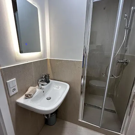 Perfekte 3 Für Monteure&handwerker Mit Wlan Apartamento Ludwigshafen am Rhein